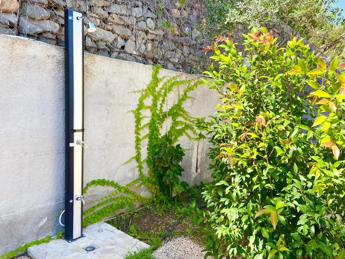 Apartament La Perla Dell Eden By Klabhouse Riva dei Pini 0*,